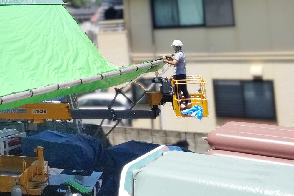 テント張り替え施工事例：㈱マスカワ様大型オーニングテント