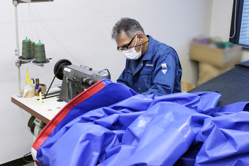 現在製造部で着用している作業着