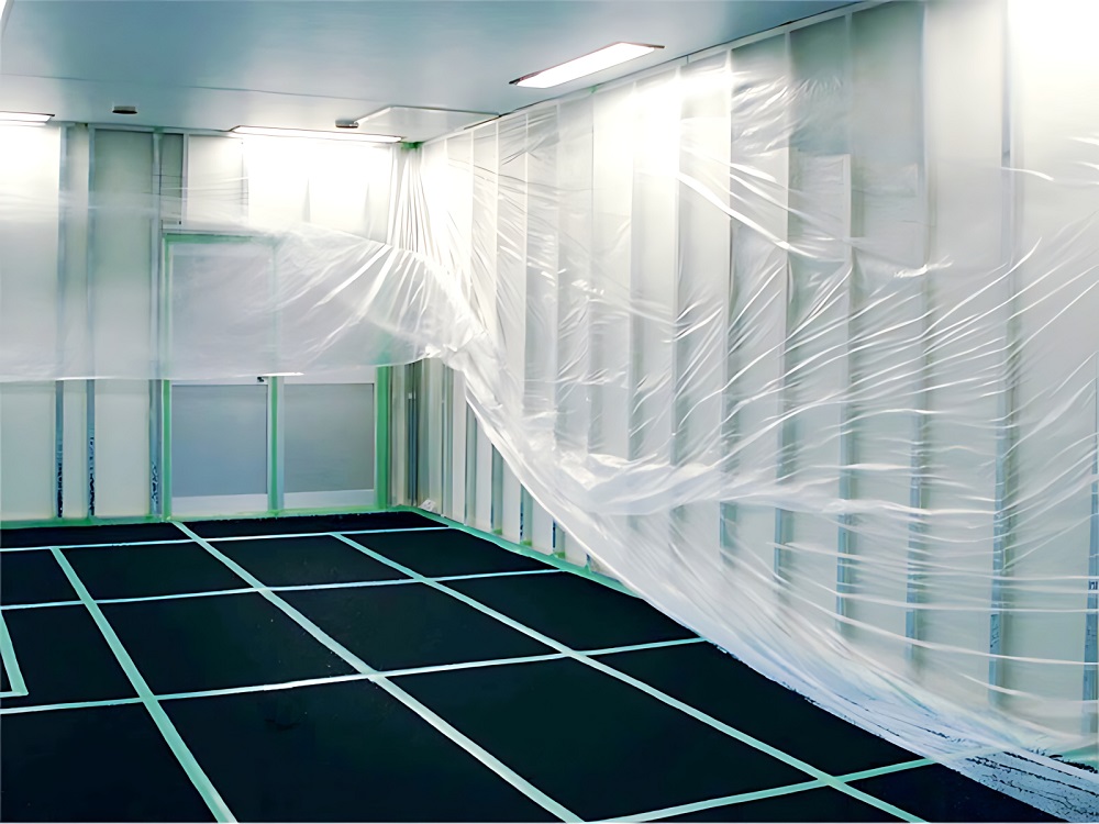 使用例①：クリーンルームでの搬入搬出作業に活躍