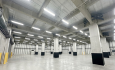 大型倉庫内柱用防護マット施工例紹介！