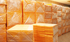 輸送用緩衝材「ロールマット」最盛期到来！